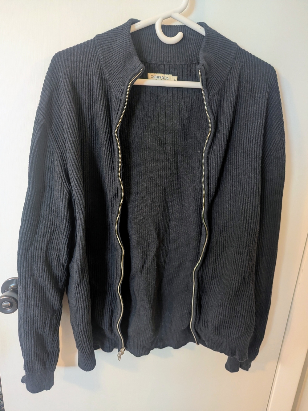 Collars And Co. Men's Navy Ribbed Zip-Up Sweater